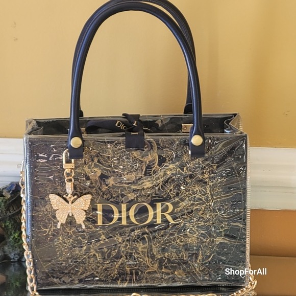 Dior - Picture 4 of 16